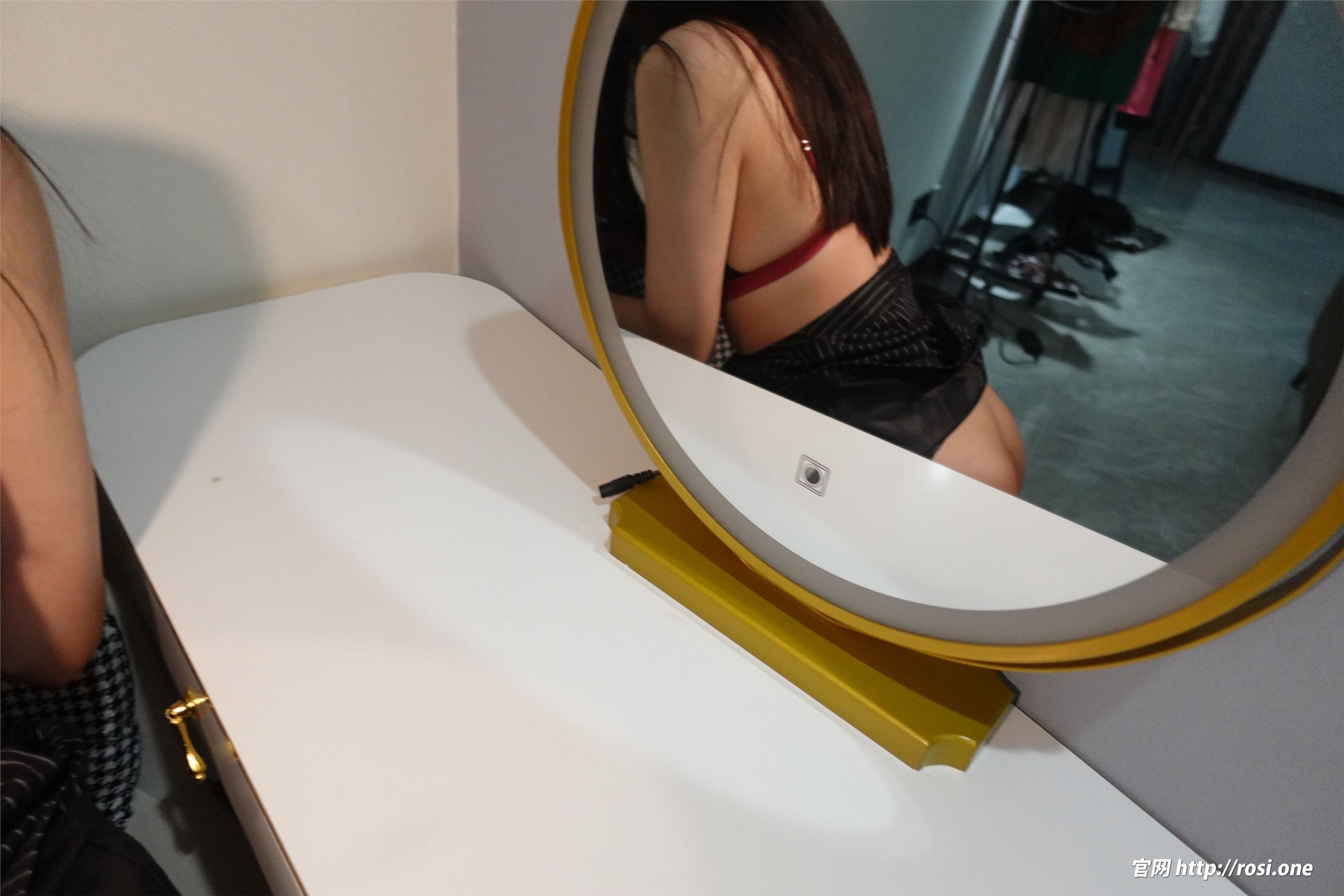 ROSI写真 2022.05.30 NO.3829